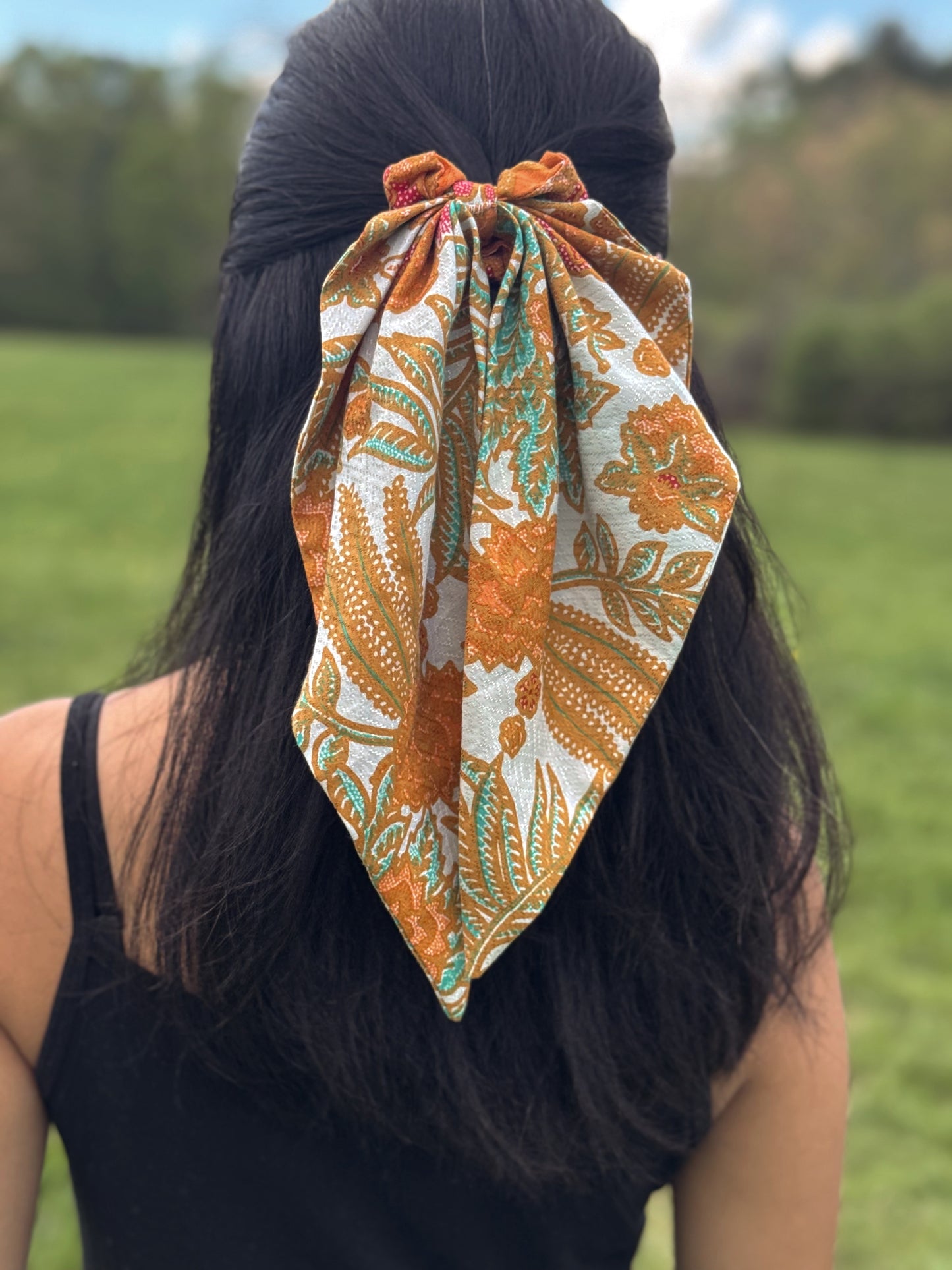 Bowtie Scrunchie