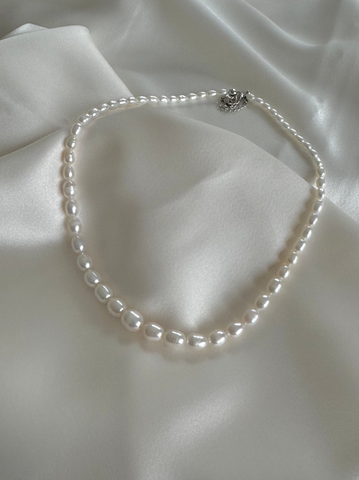 Pearl Choker Necklace