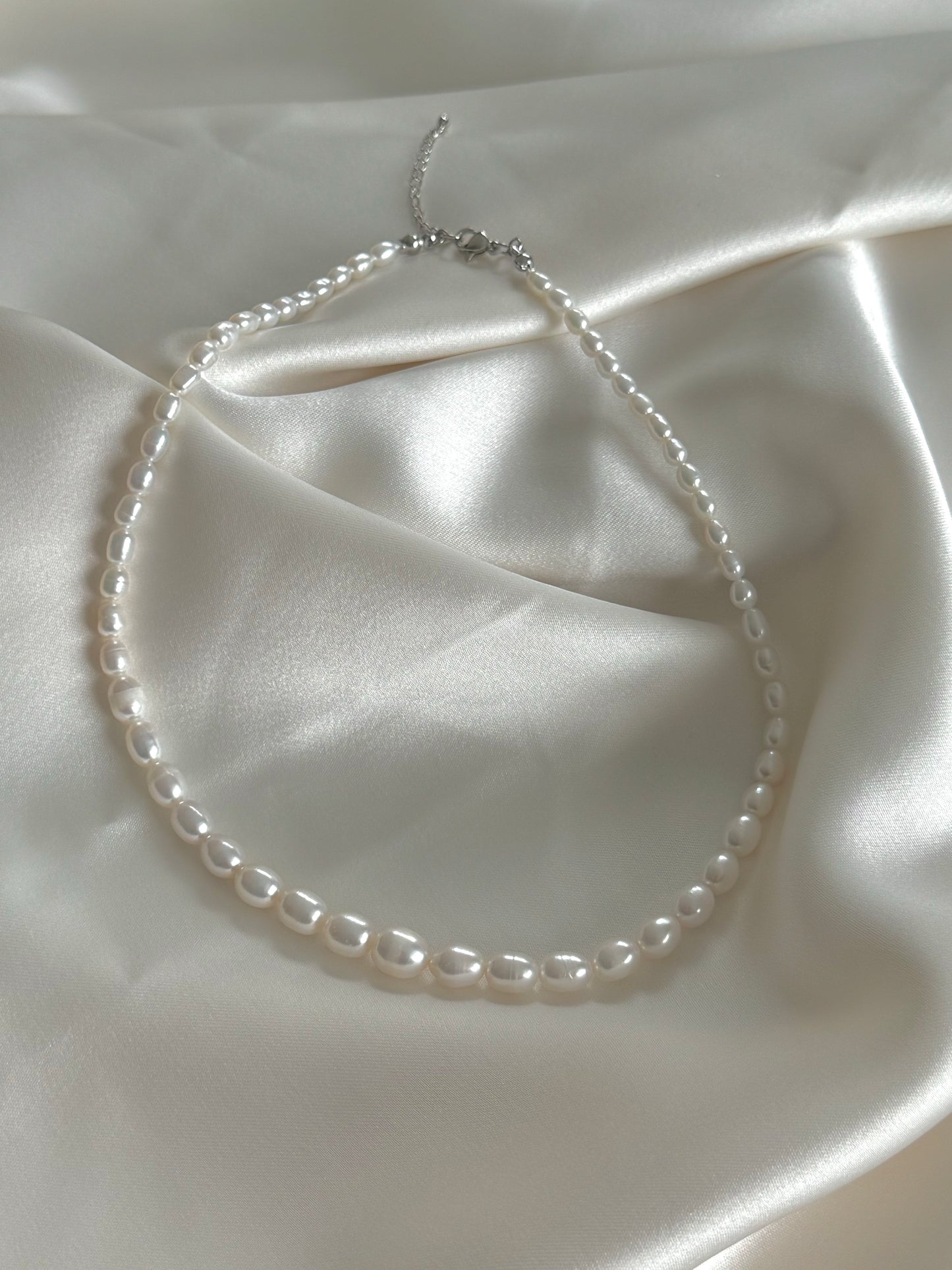 Pearl Choker Necklace