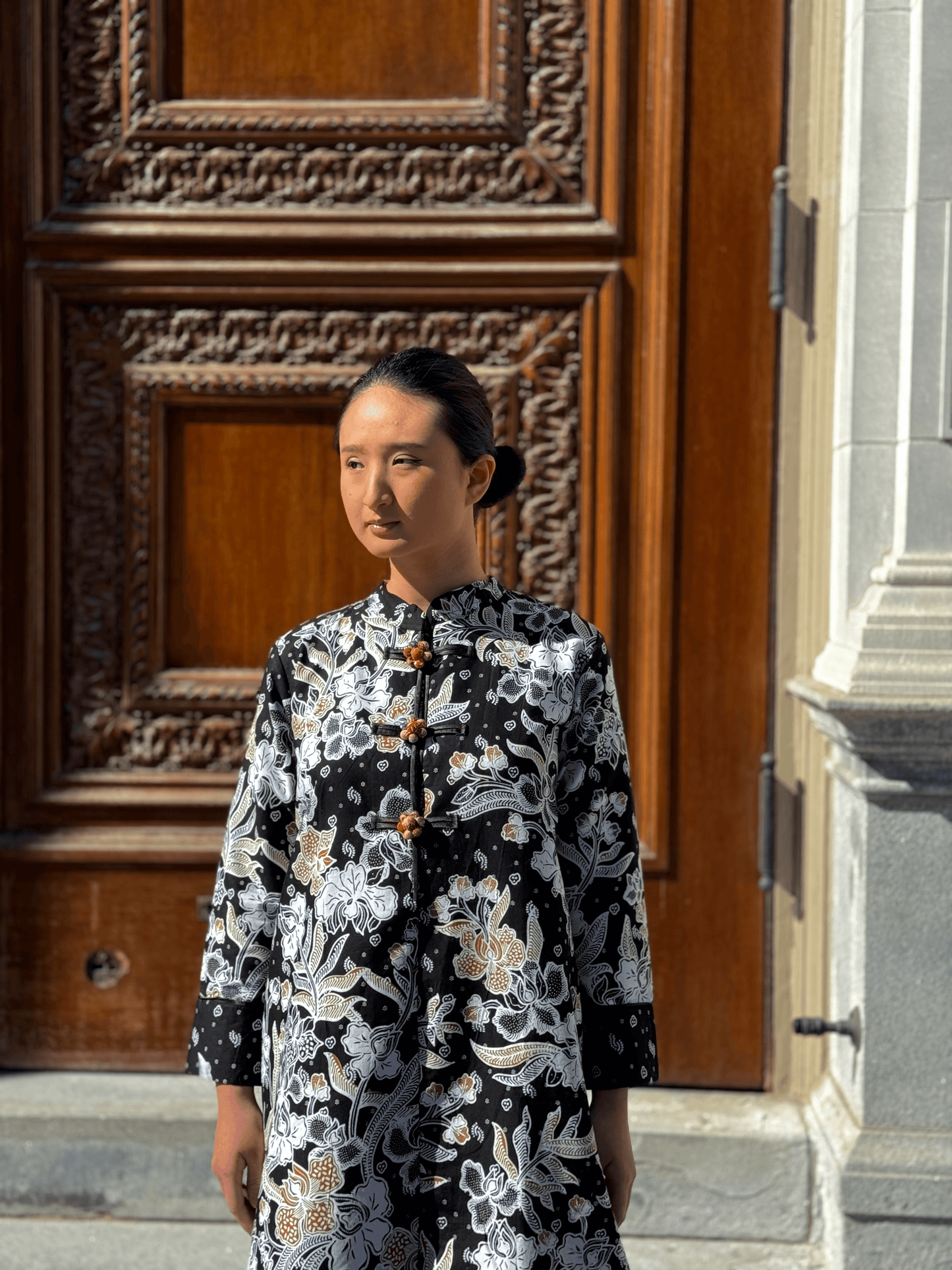 Maya Cotton Long-Sleeve Women's Dress with Mandarin Neckline - Mutiara Heritage