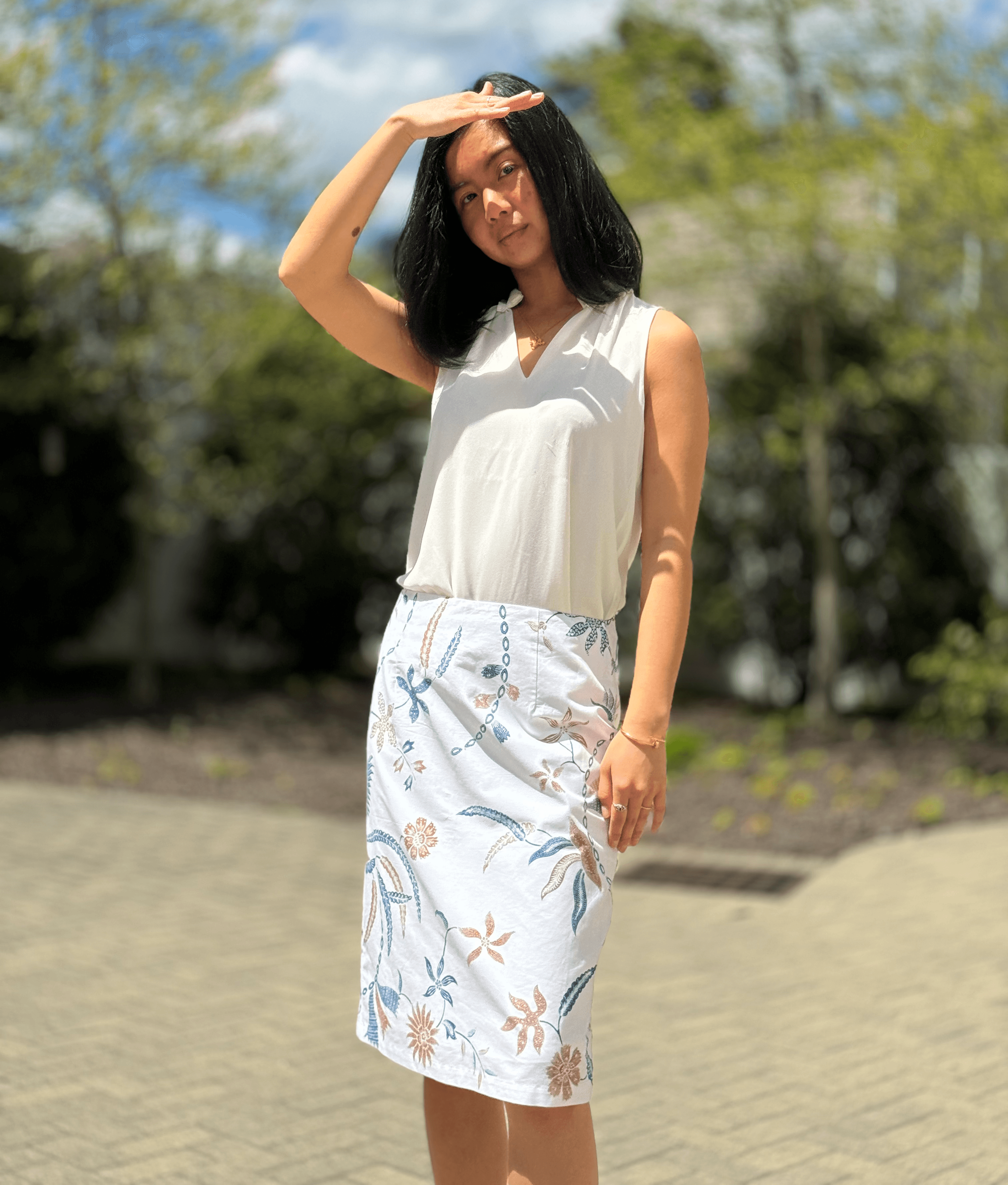 Amaya White Pencil Skirt with Blue and Brown Flower Pattern - Mutiara Heritage