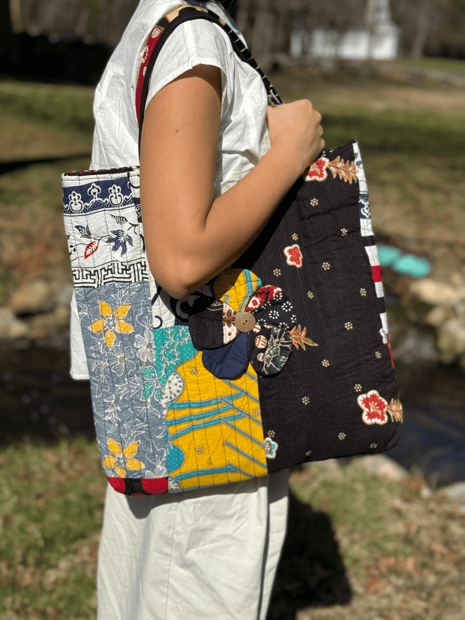 Batik Scarp Tote | Mutaira Heritage