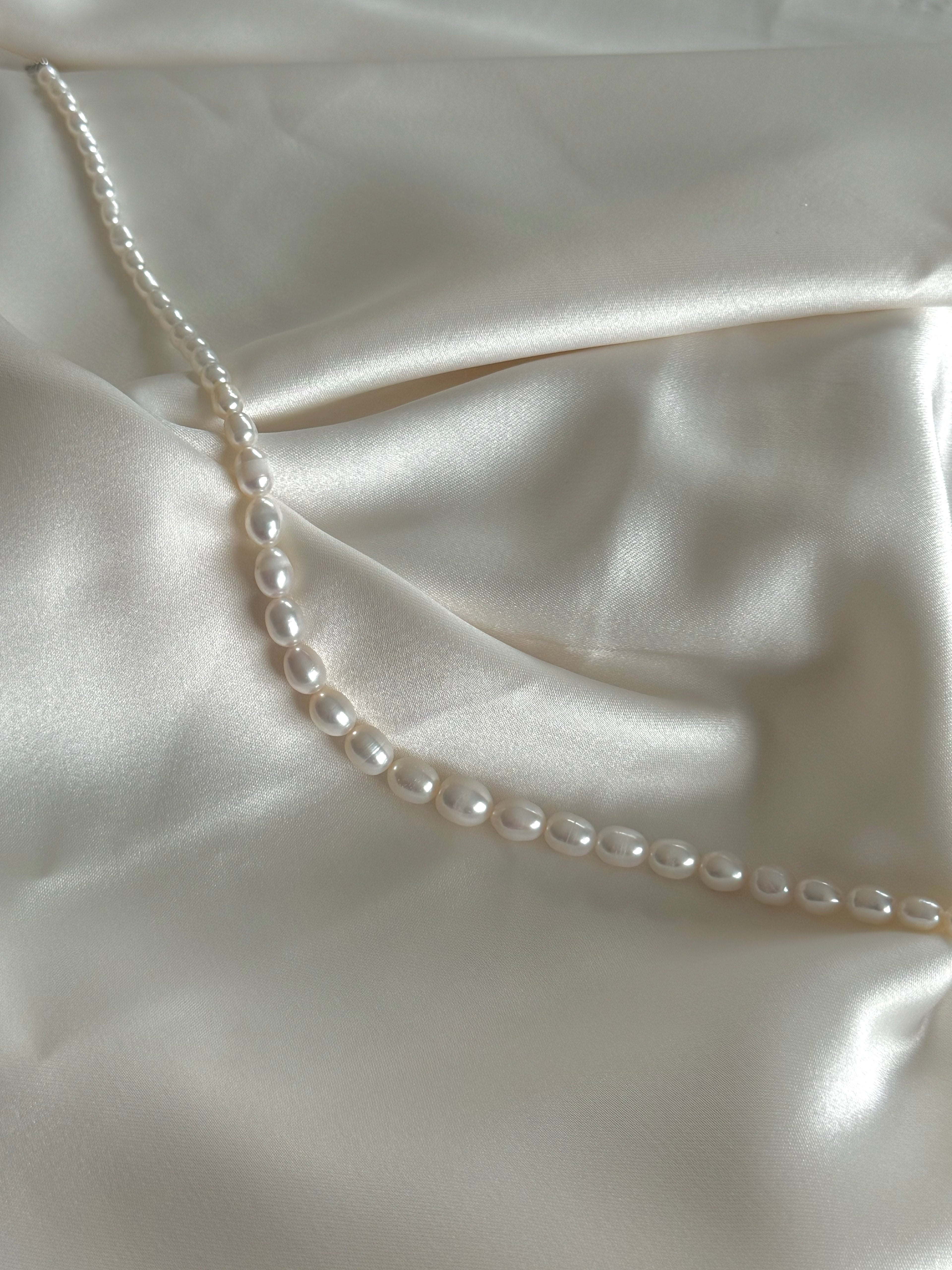 Pearl Choker Necklace