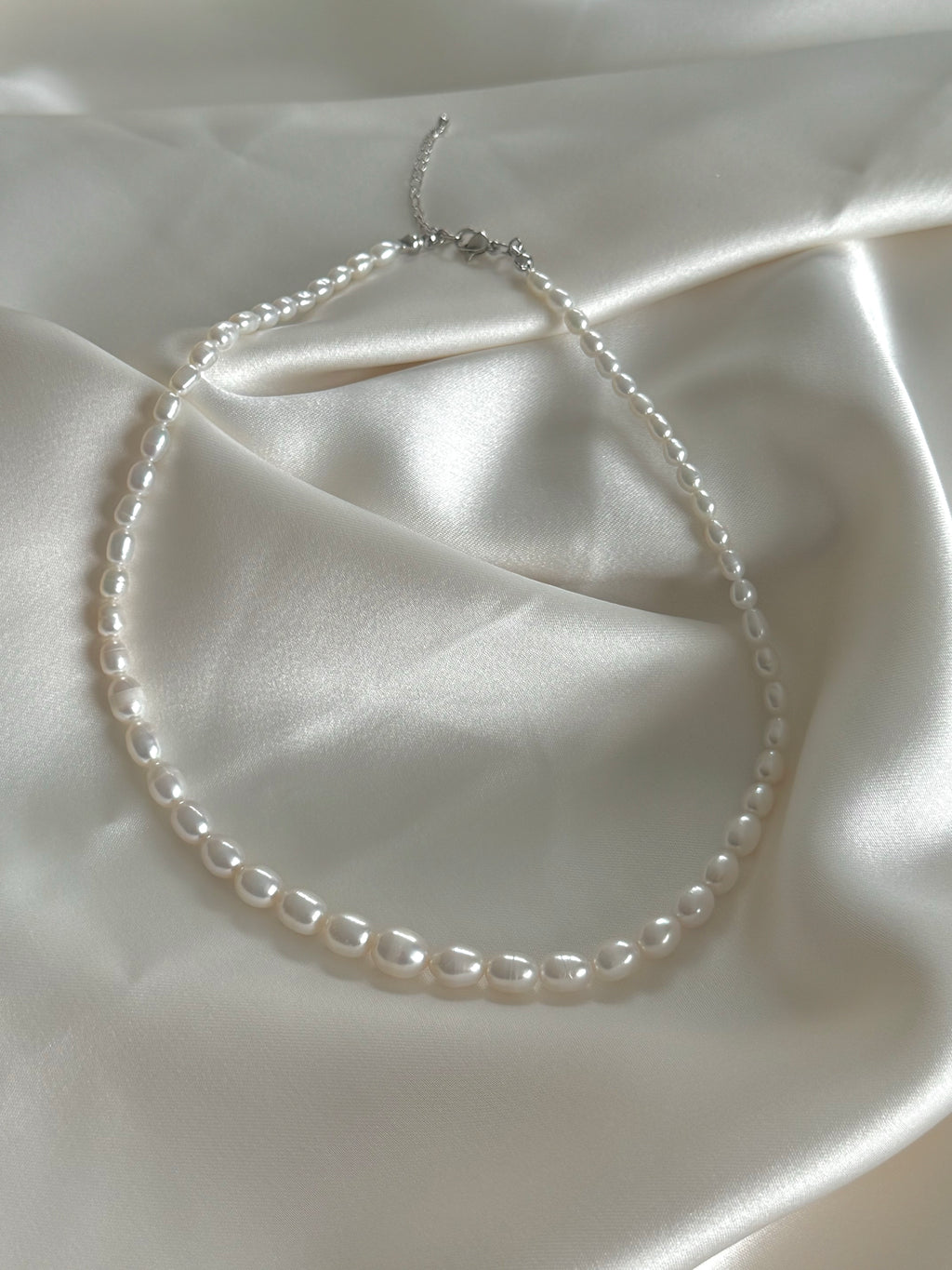 Pearl Choker Necklace