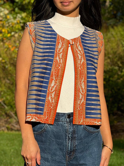 "Poppi" Buttoned Sleeveless Vest Front Shot - Mutiara Heritage
