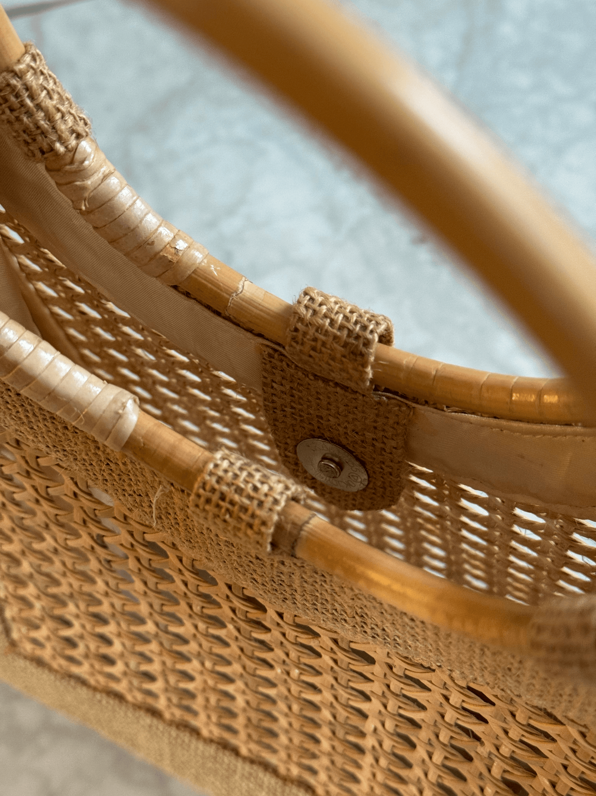 Wicker Woven Handbag with Magnetic Closure| Mutiara Heritage